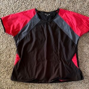 Butter Short Sleeve Colorblock Athletic Tee - Black & Red